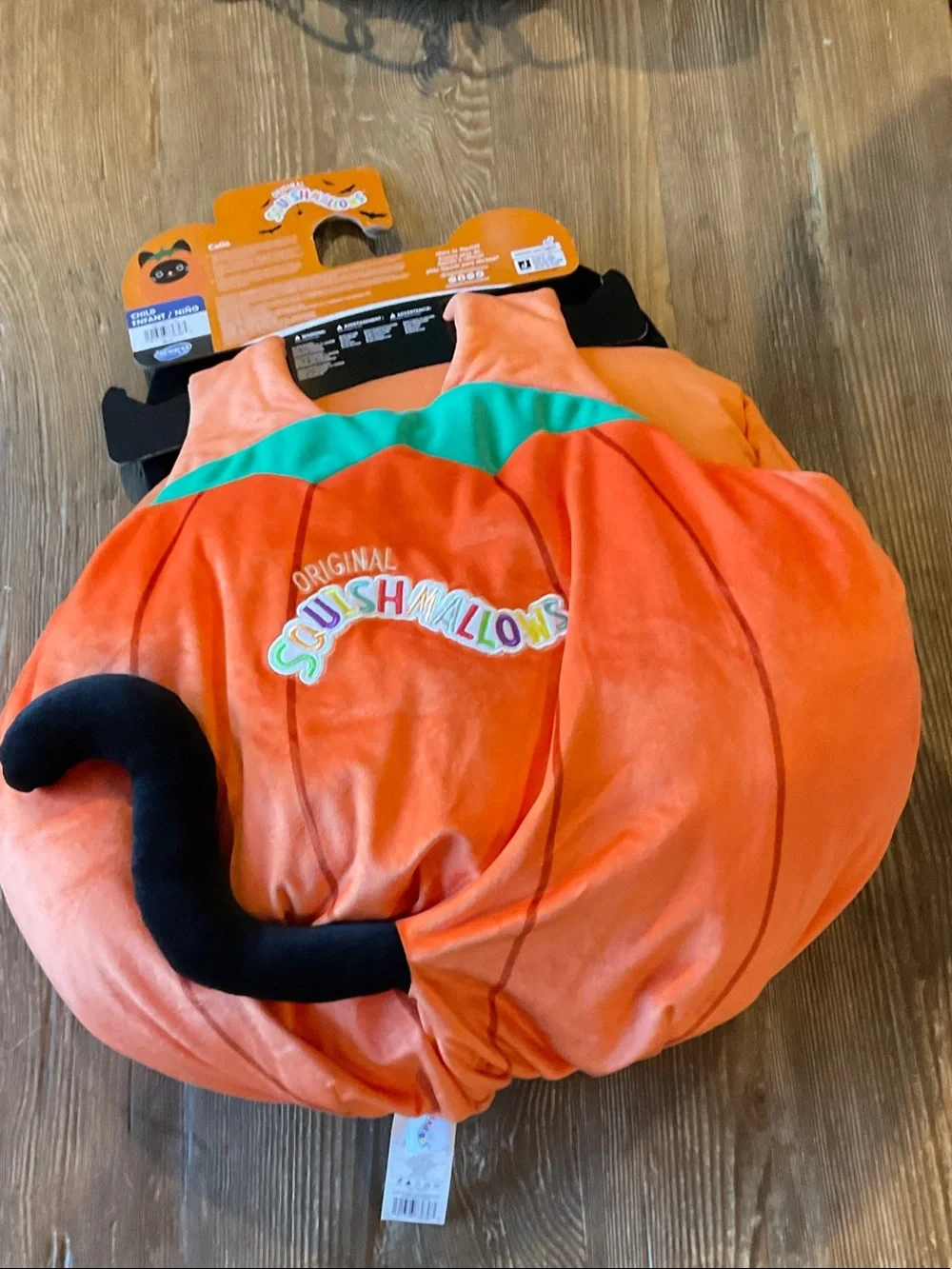 Squishmallows Calio Pumpkin Cat Costume